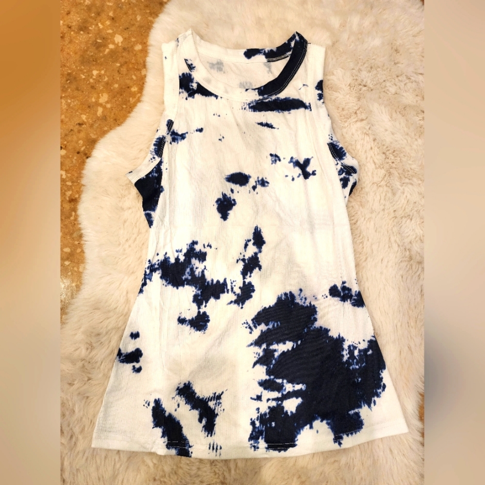 XS Blue/White Tie Dye Tank